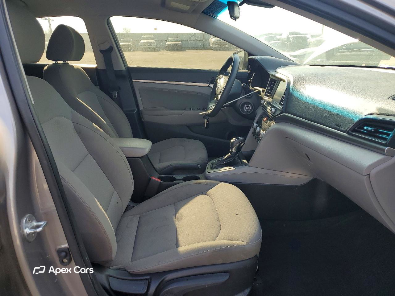 Hyundai Elantra 2020