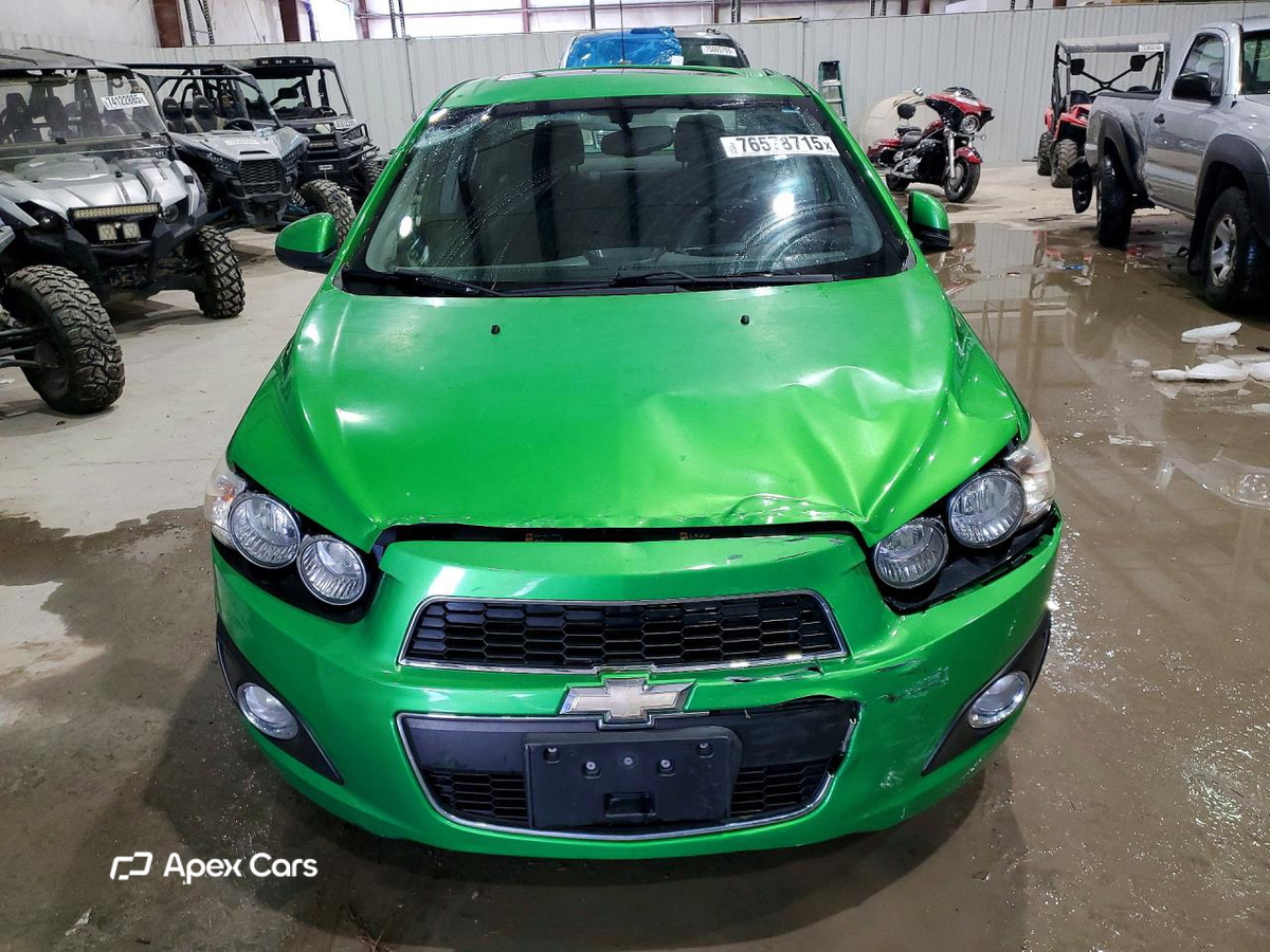 Chevrolet Sonic 2015