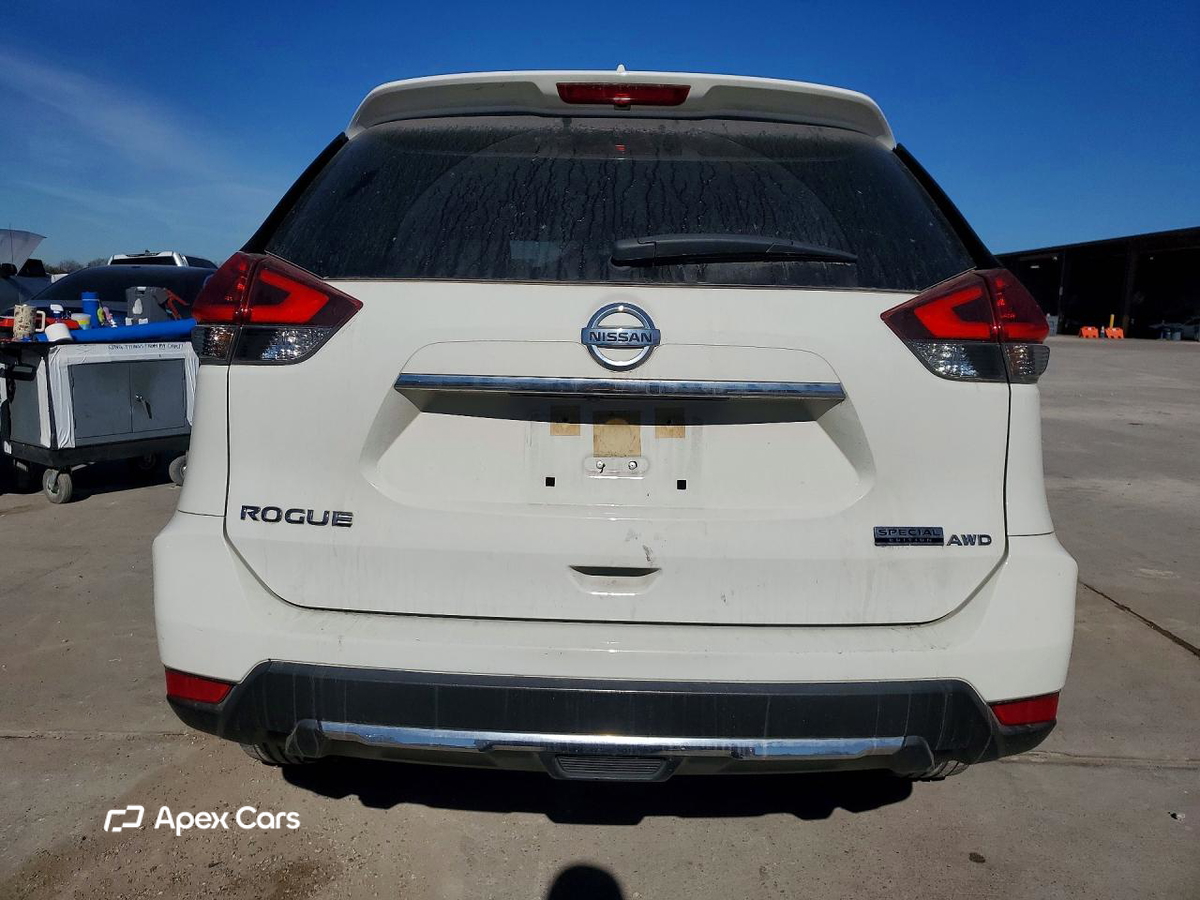 Nissan Rogue 2020