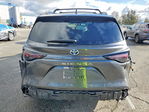 Toyota Sienna 2025