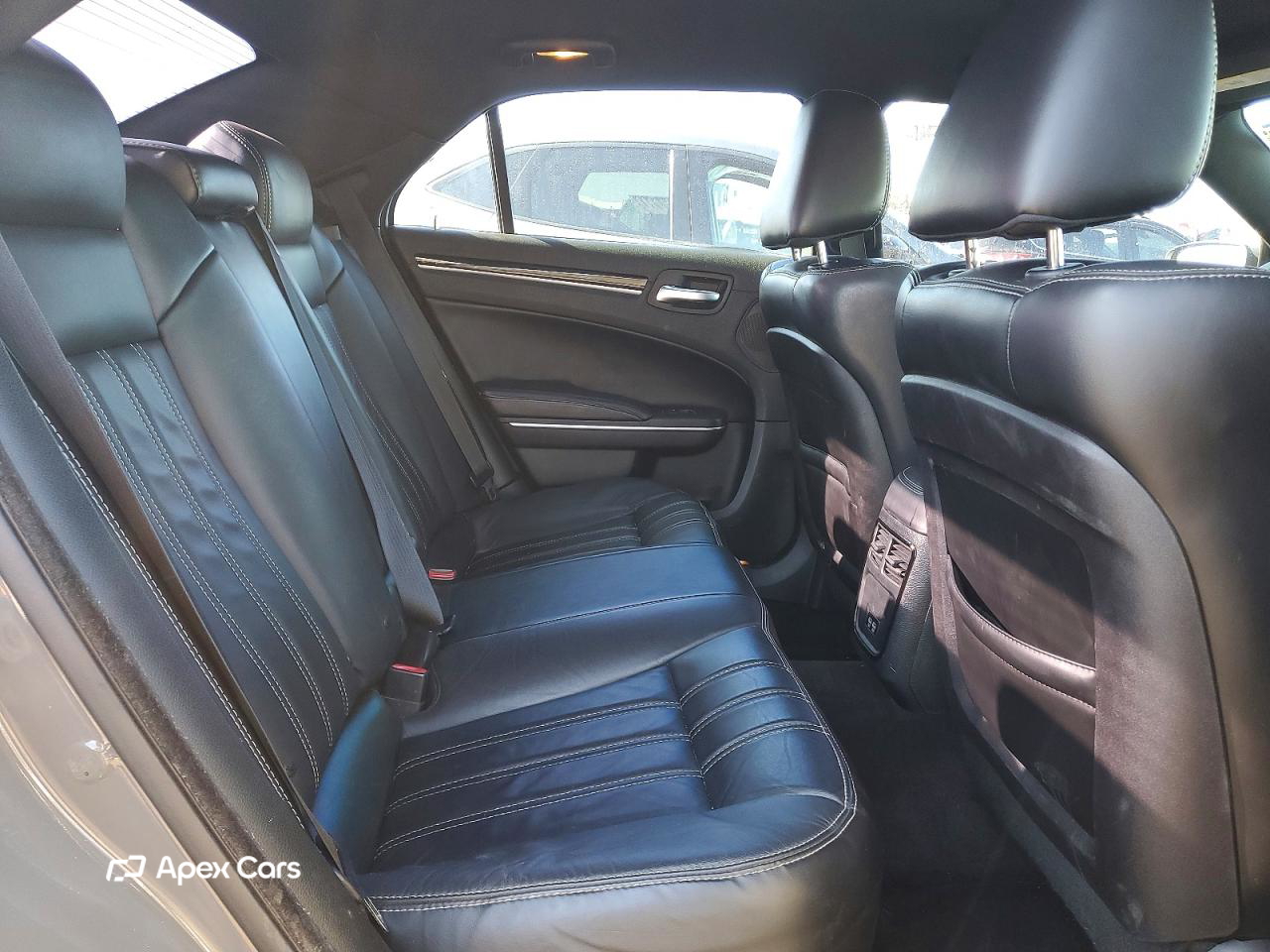Chrysler 300 2018