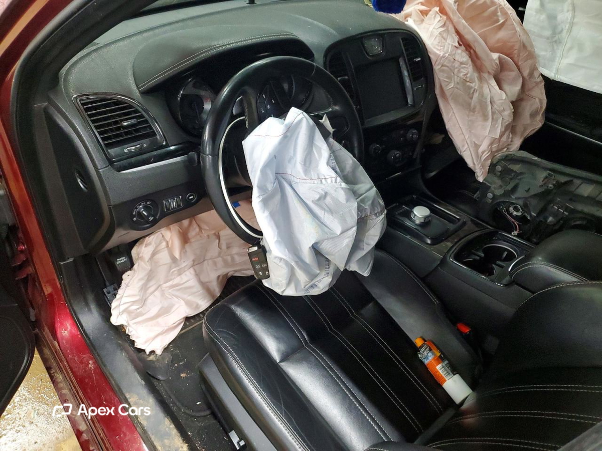 Chrysler 300 2019