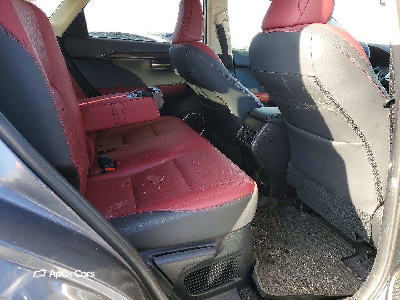 Lexus NX 2021
