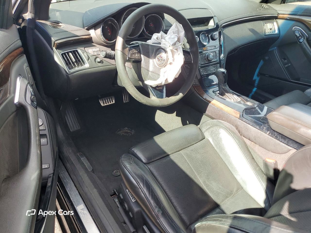 Cadillac CTS 2011