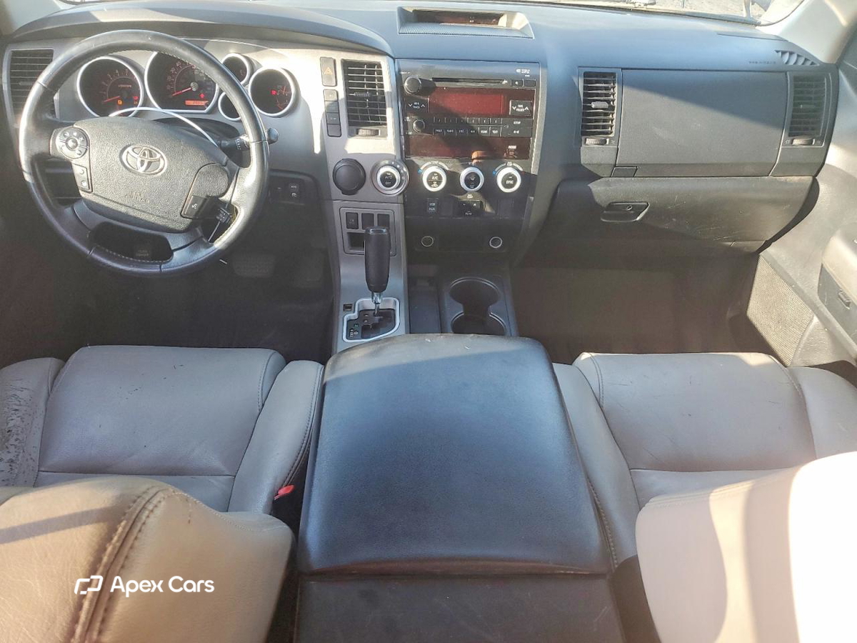Toyota Sequoia 2012