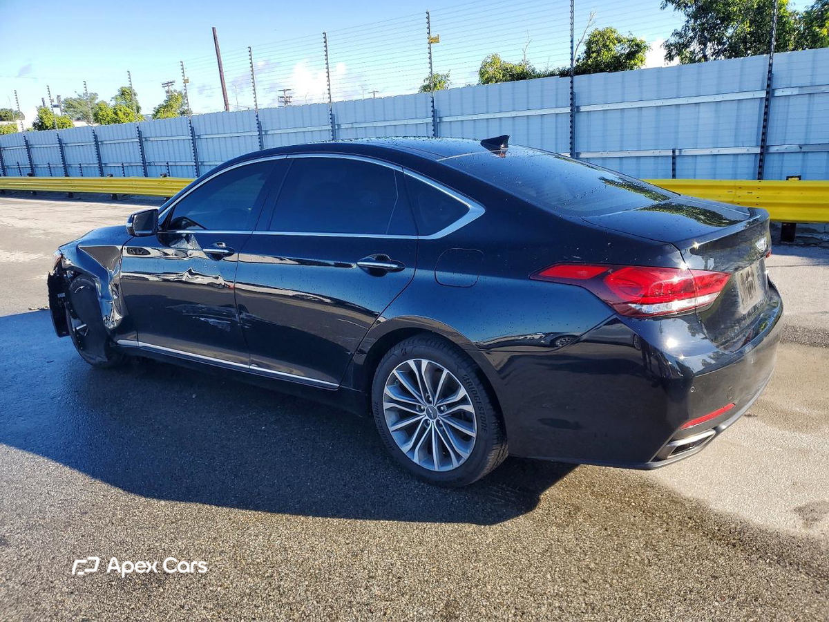 Hyundai Genesis 2015