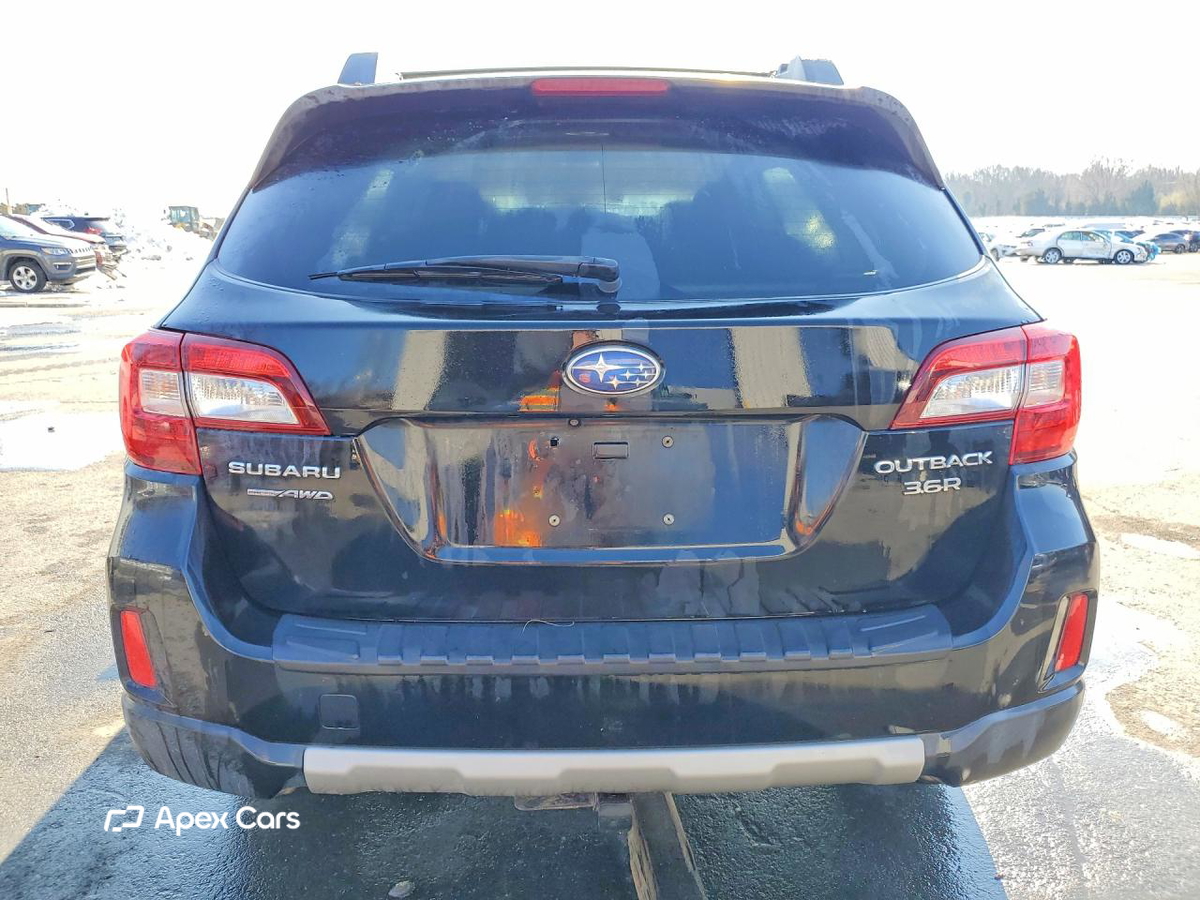 Subaru Outback 2015