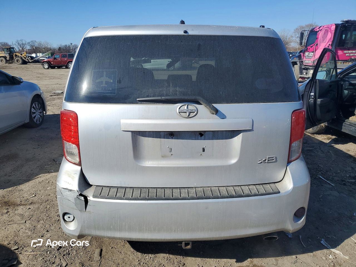Scion xB 2011