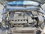Volvo XC70 2010