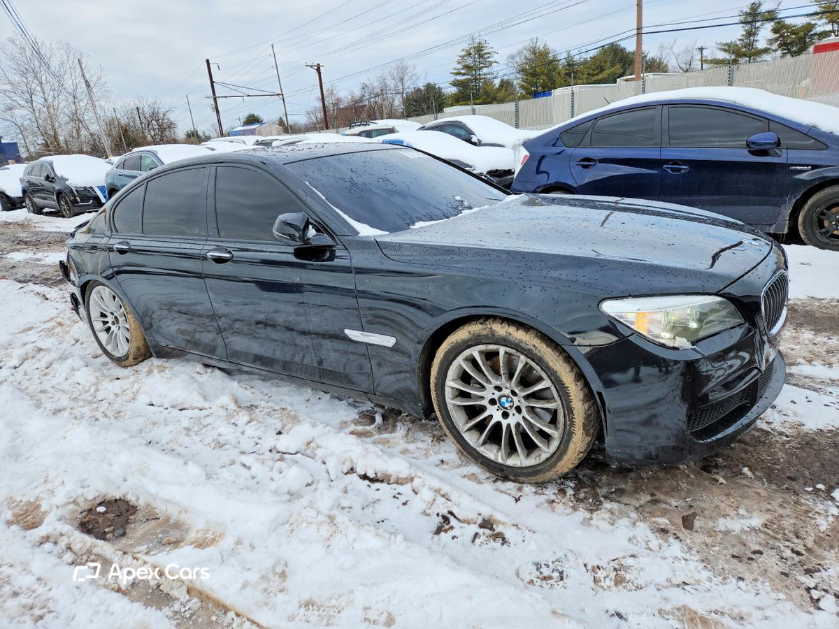 BMW Series 7 2013