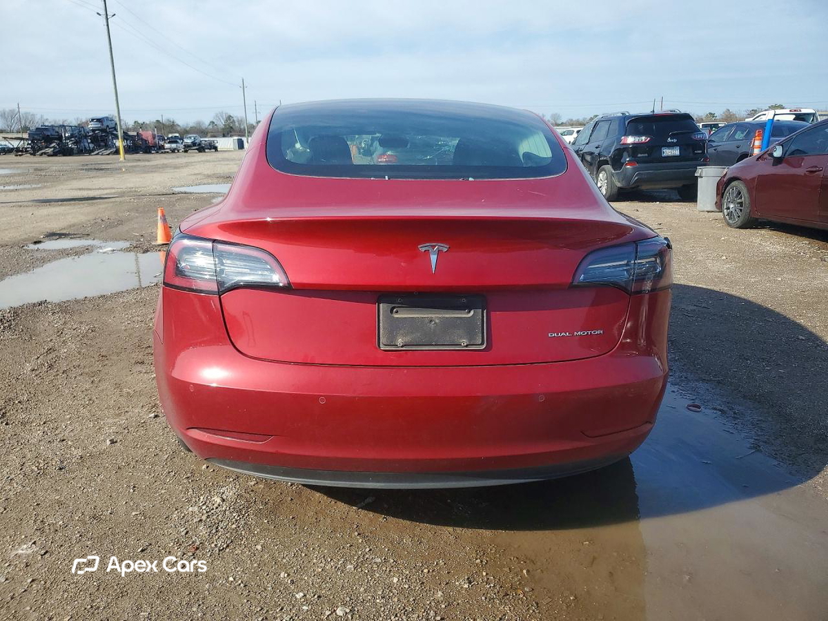 Tesla Model 3 2020