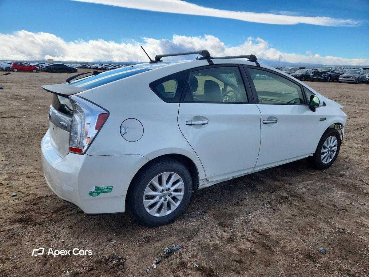 Toyota Prius 2012