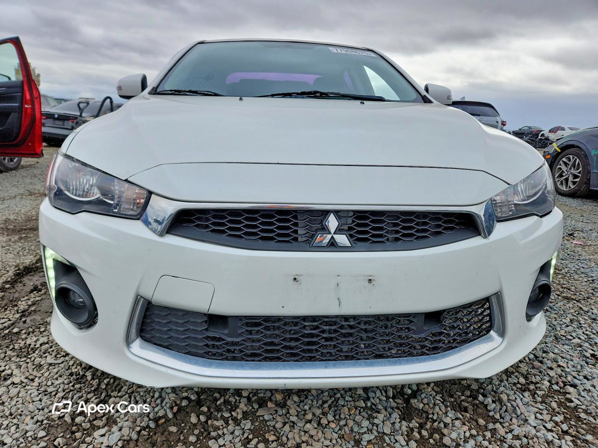 Mitsubishi Lancer 2016