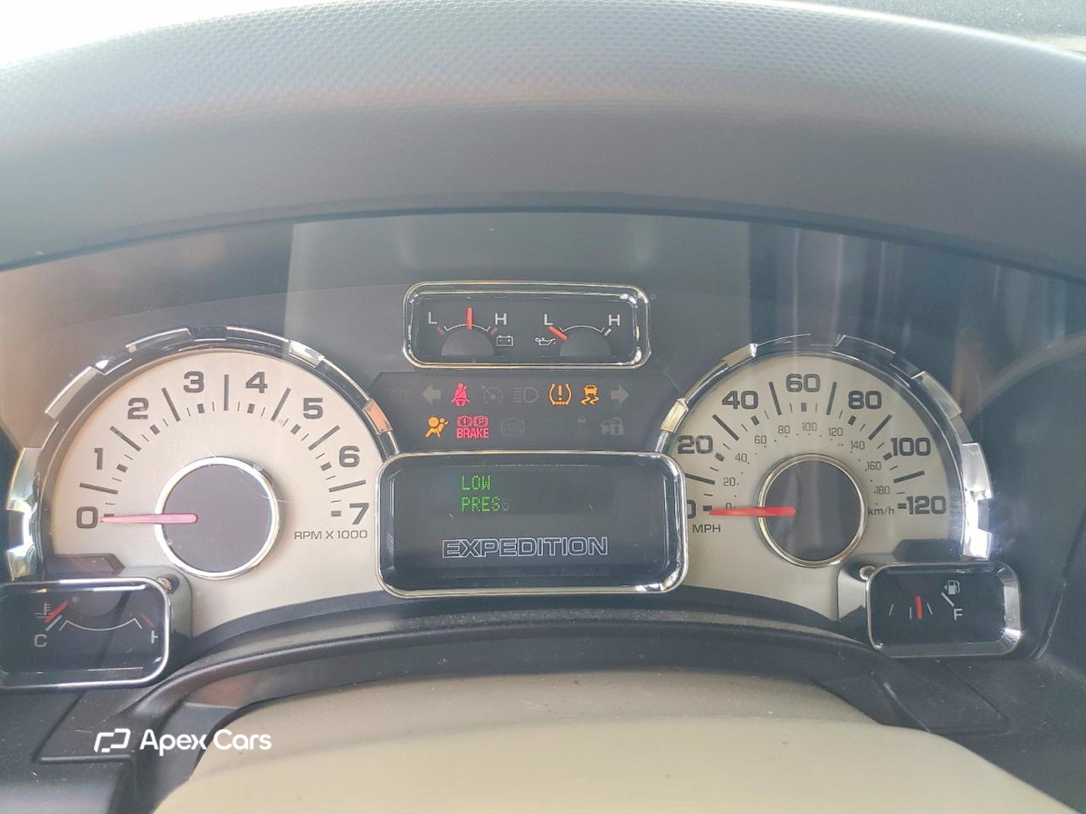 Ford Expedition 2013