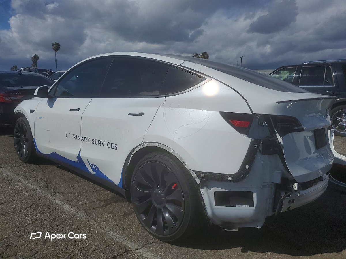 Tesla Model Y 2022