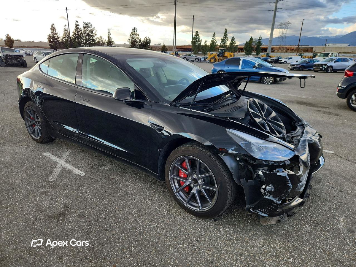 Tesla Model 3 2023