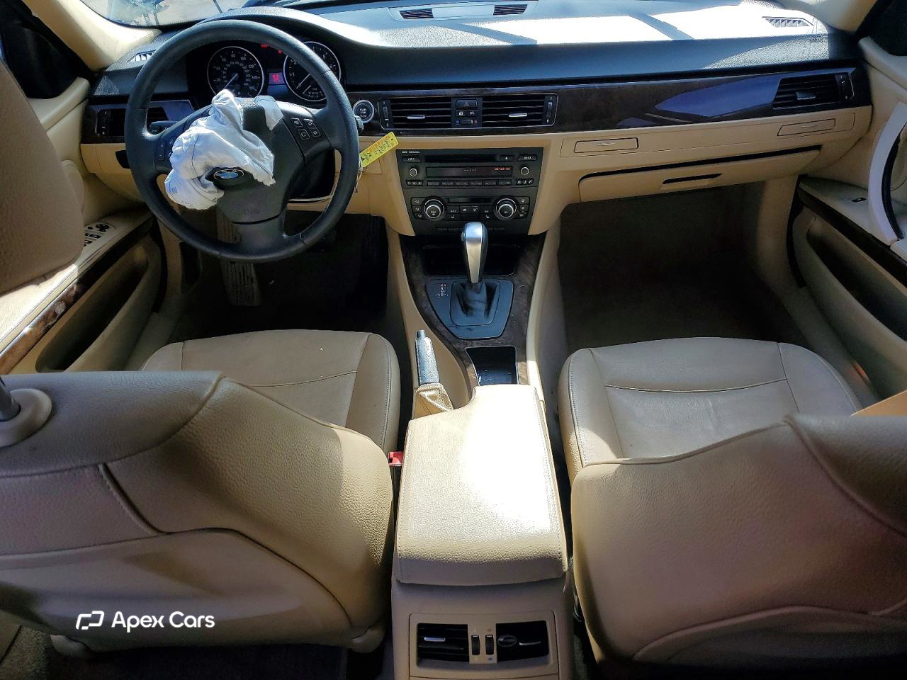 BMW Series 3 2010