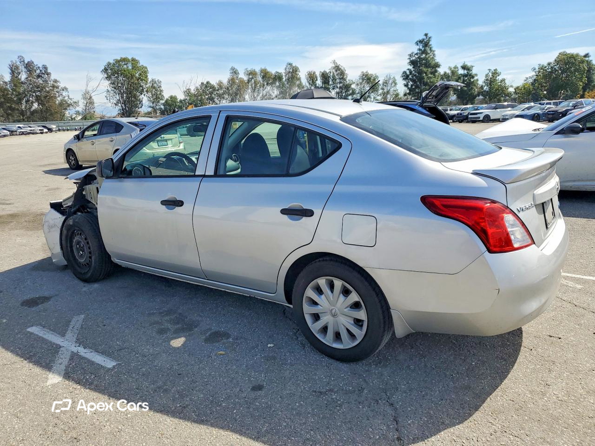 Nissan Versa 2014