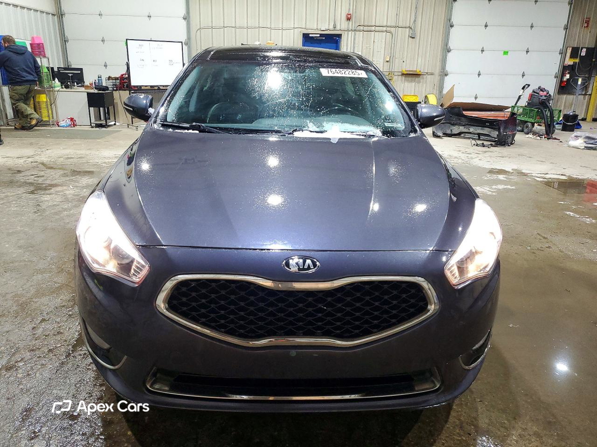 Kia Cadenza 2015