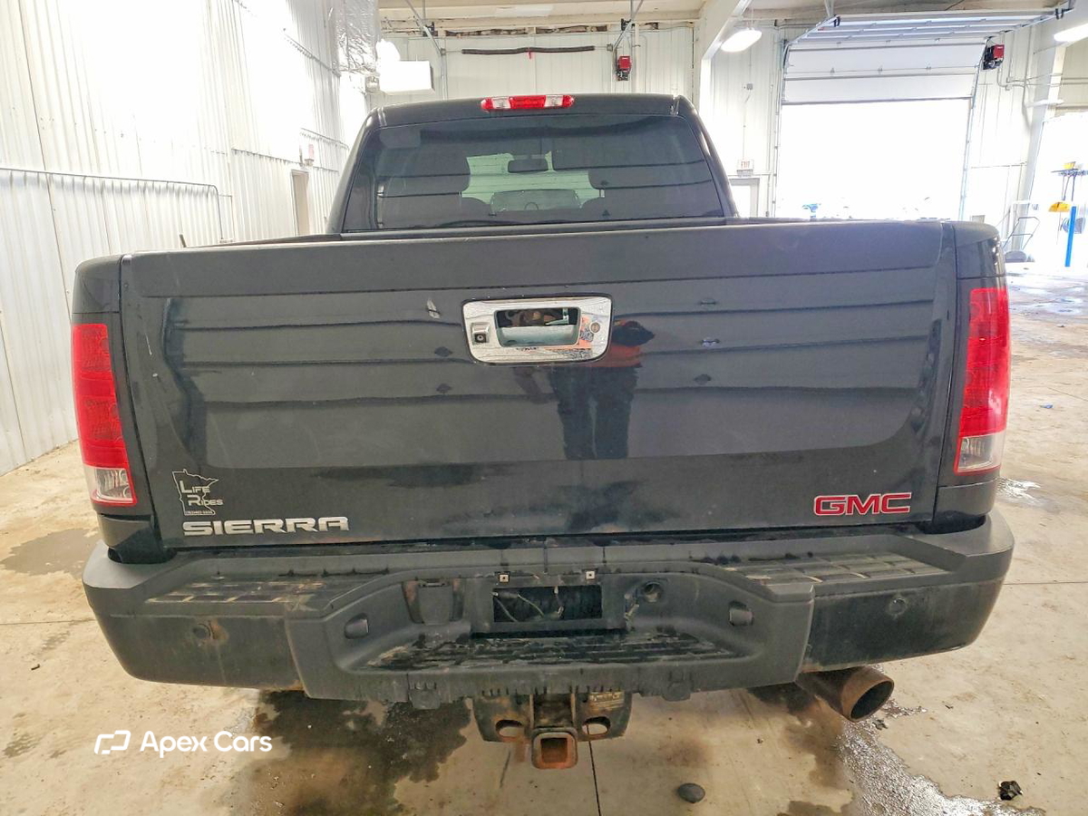 GMC Sierra 2013