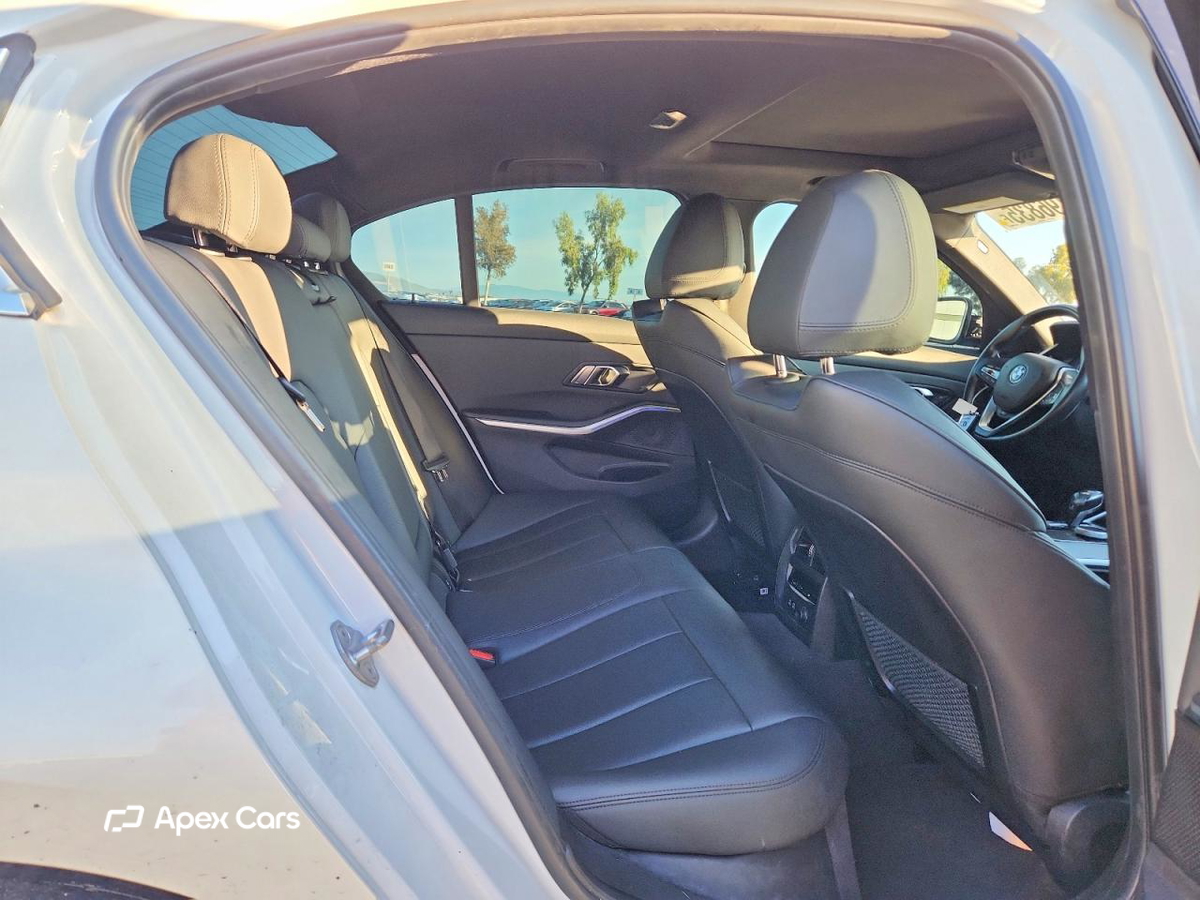 BMW Series 3 2019