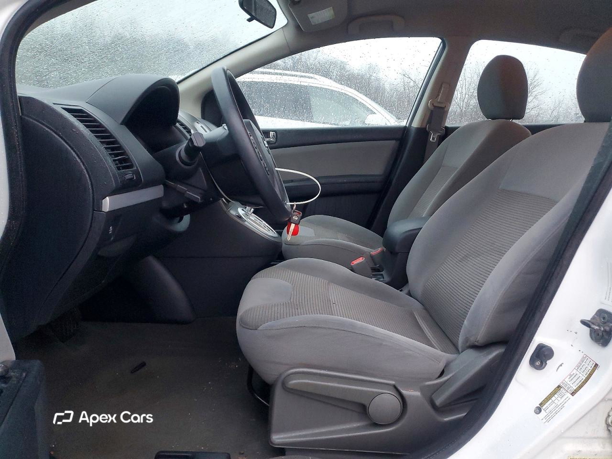 Nissan Sentra 2012