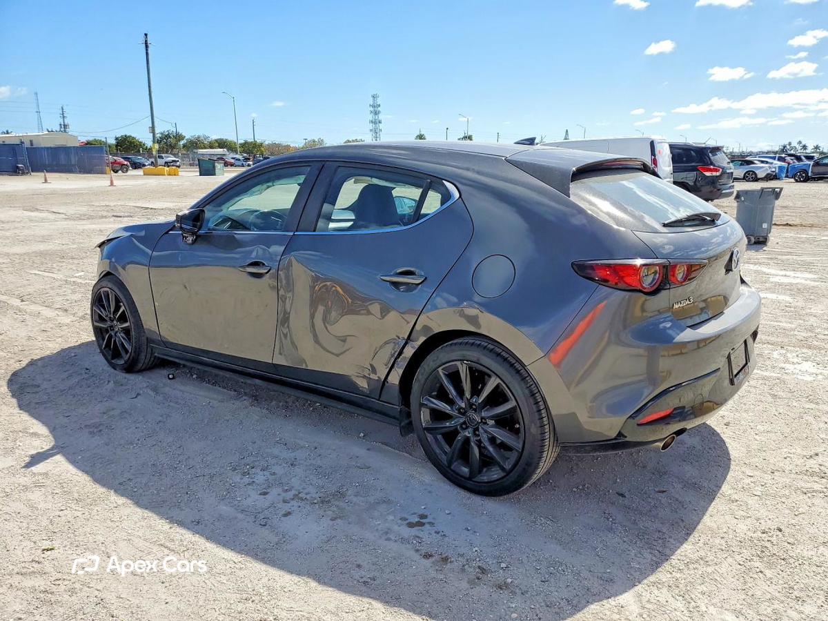 Mazda 3 2019