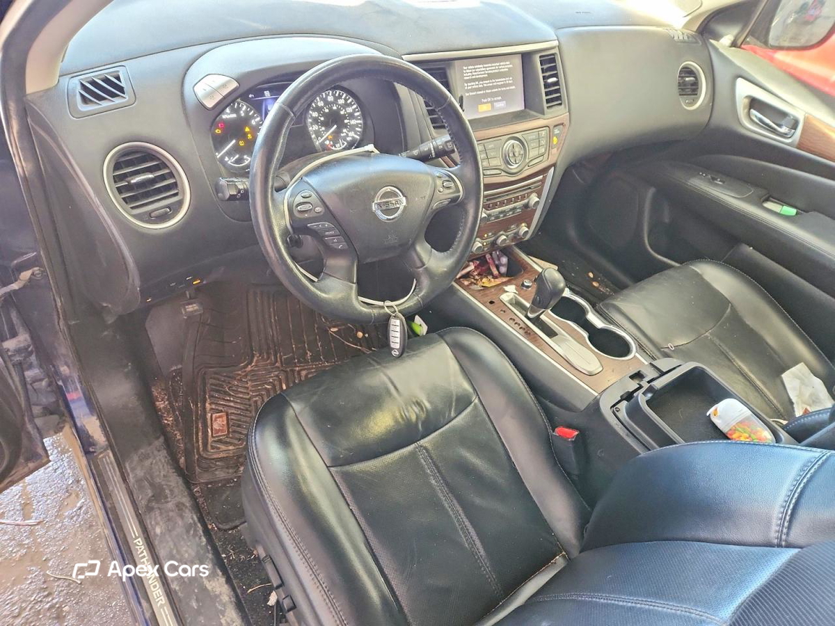 Nissan Pathfinder 2018