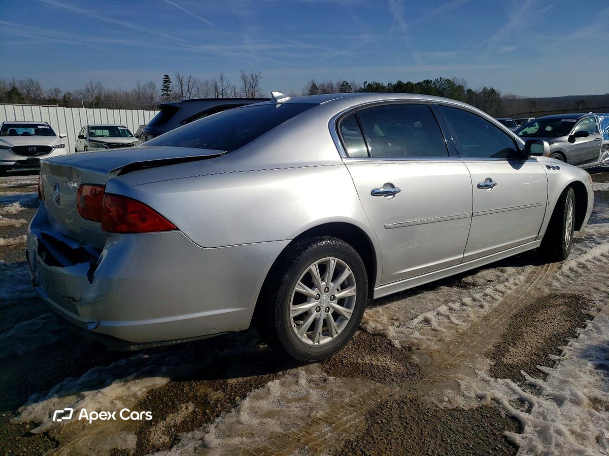 Buick Lucerne 2010