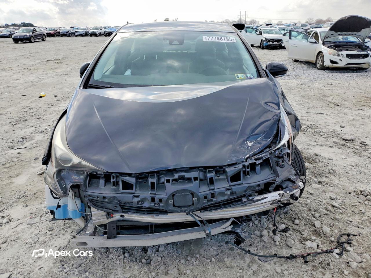 Toyota Prius 2017
