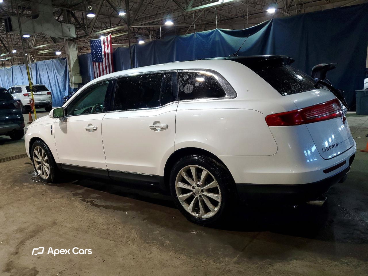 Lincoln MKT 2012