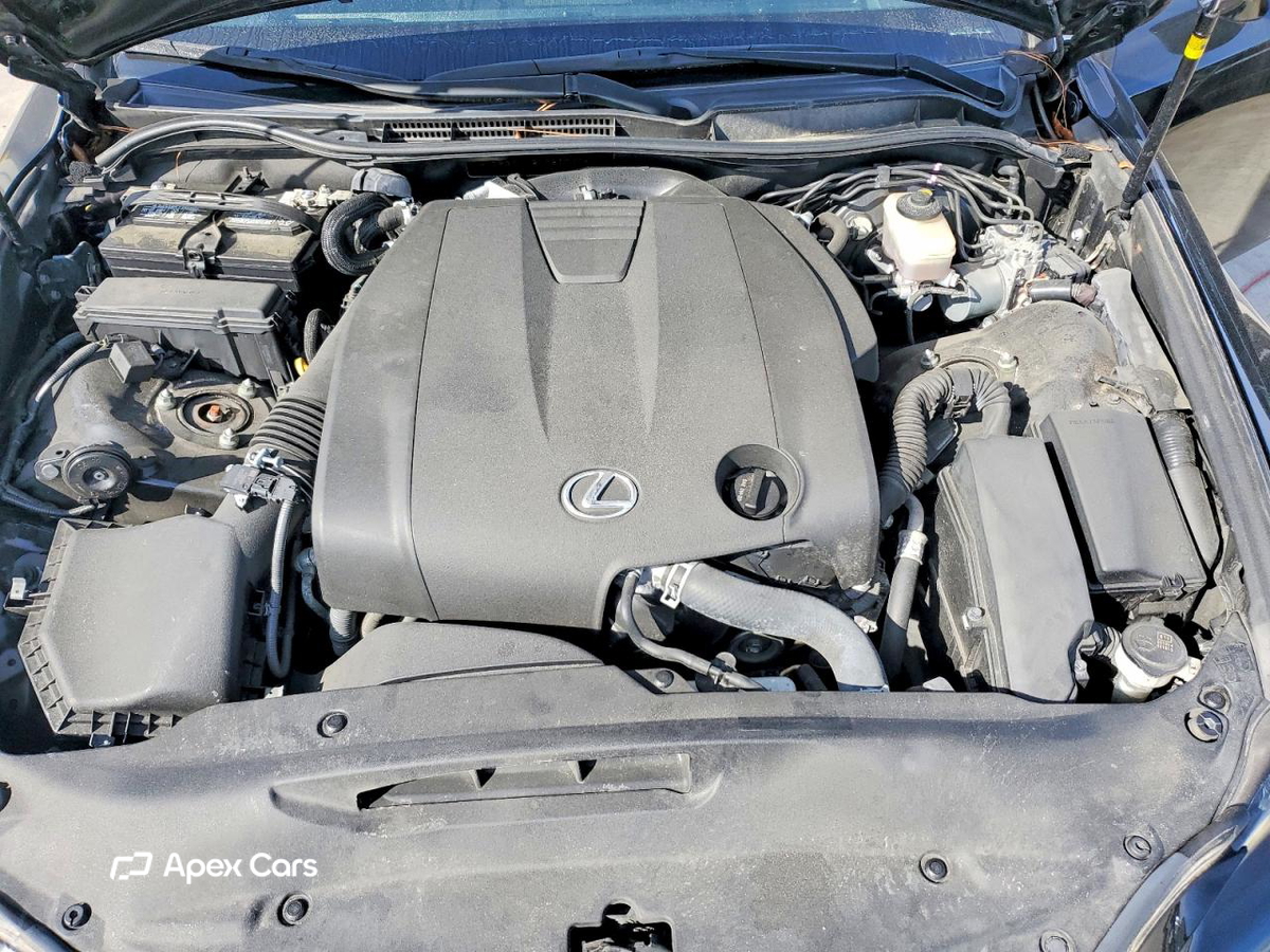 Lexus IS 2015