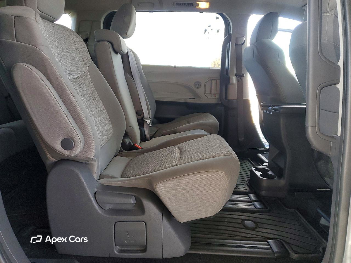 Toyota Sienna 2021