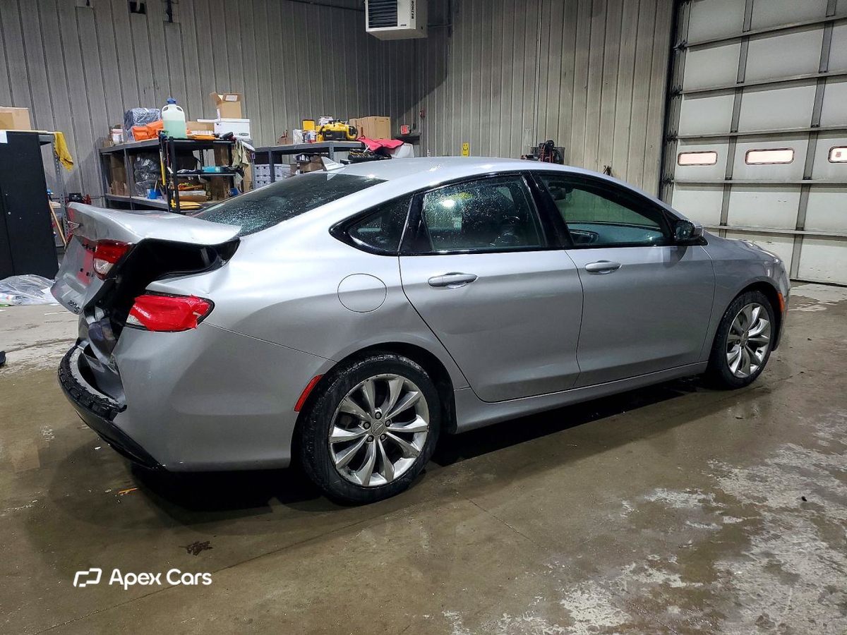 Chrysler 200 2015