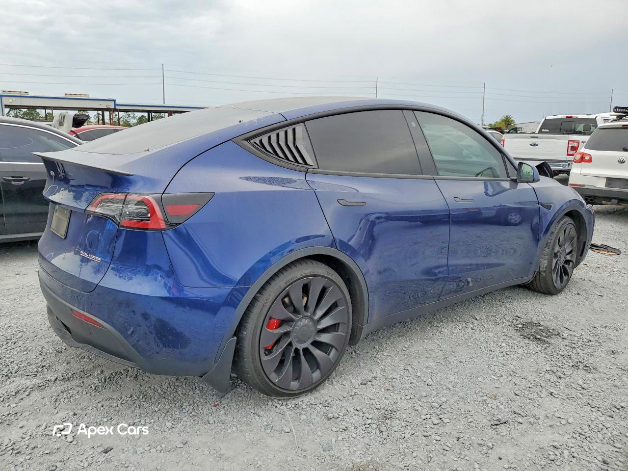 Tesla Model Y 2022