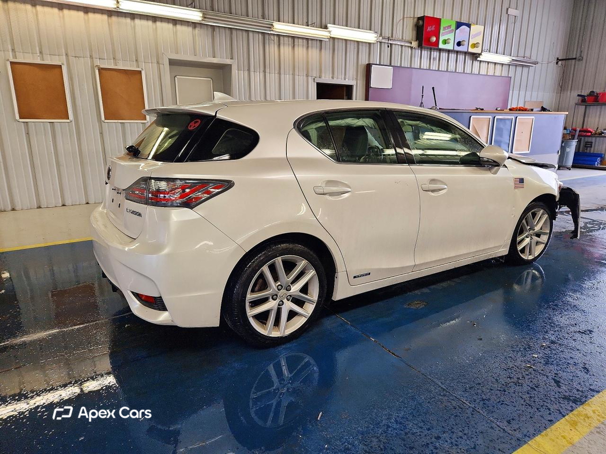 Lexus CT 2016
