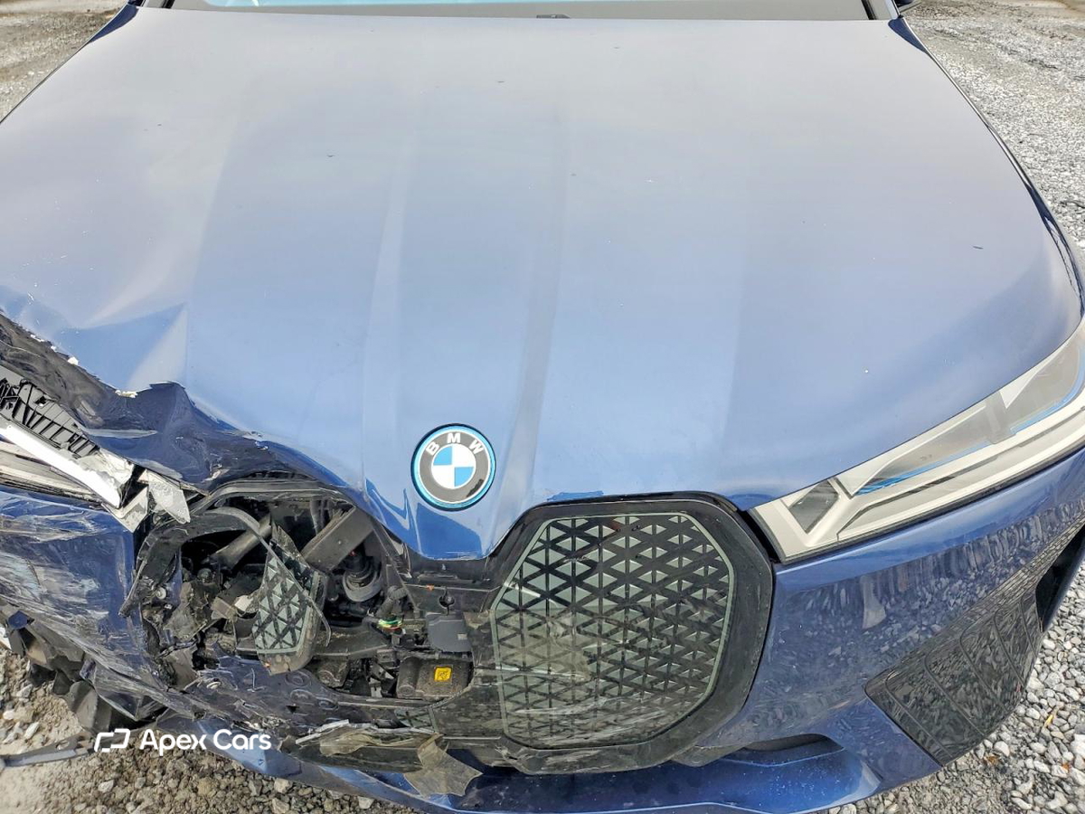 BMW iX 2023