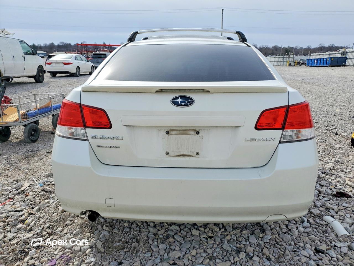 Subaru Legacy 2011