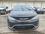 Chrysler Pacifica 2017