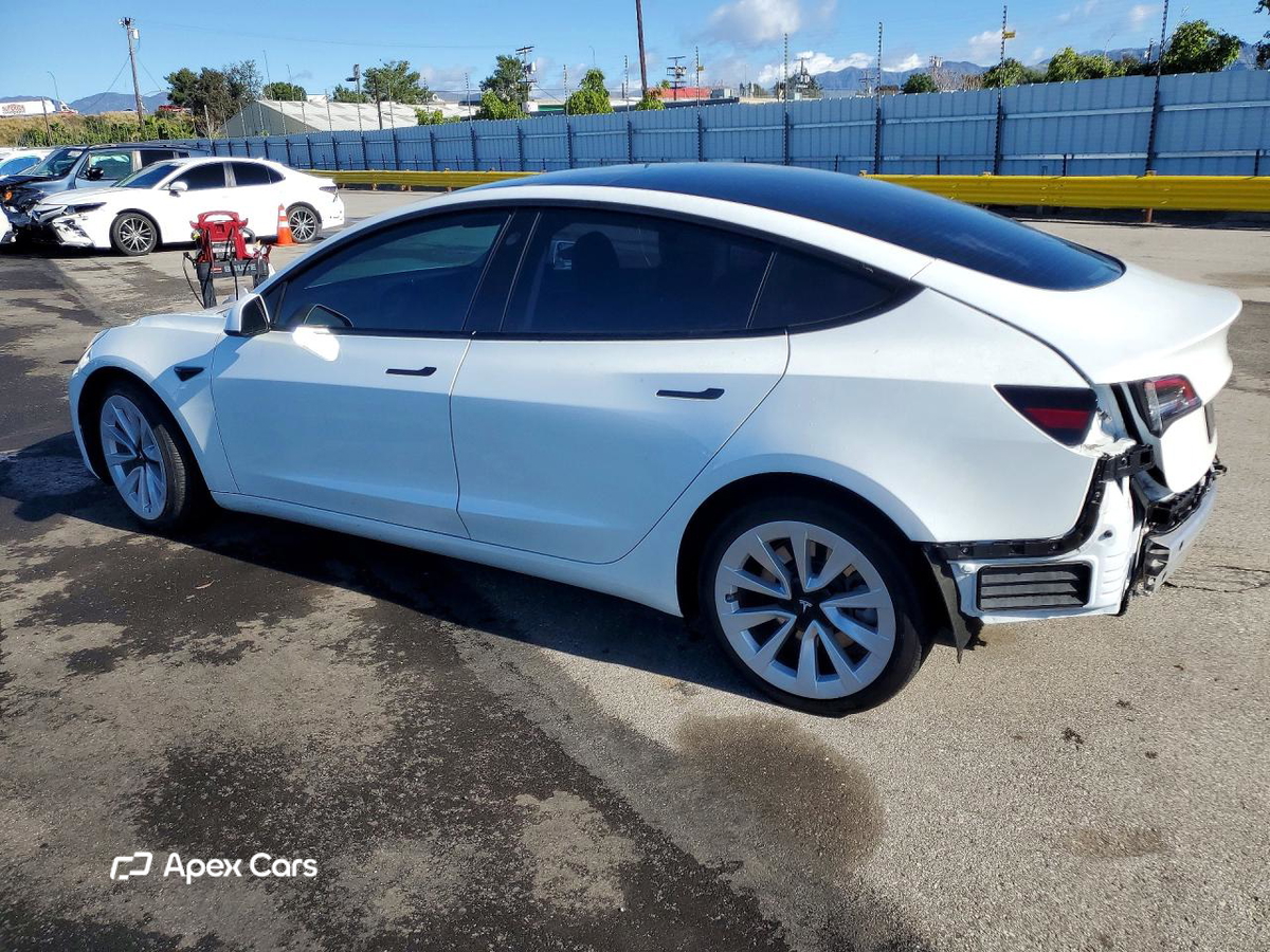 Tesla Model 3 2022