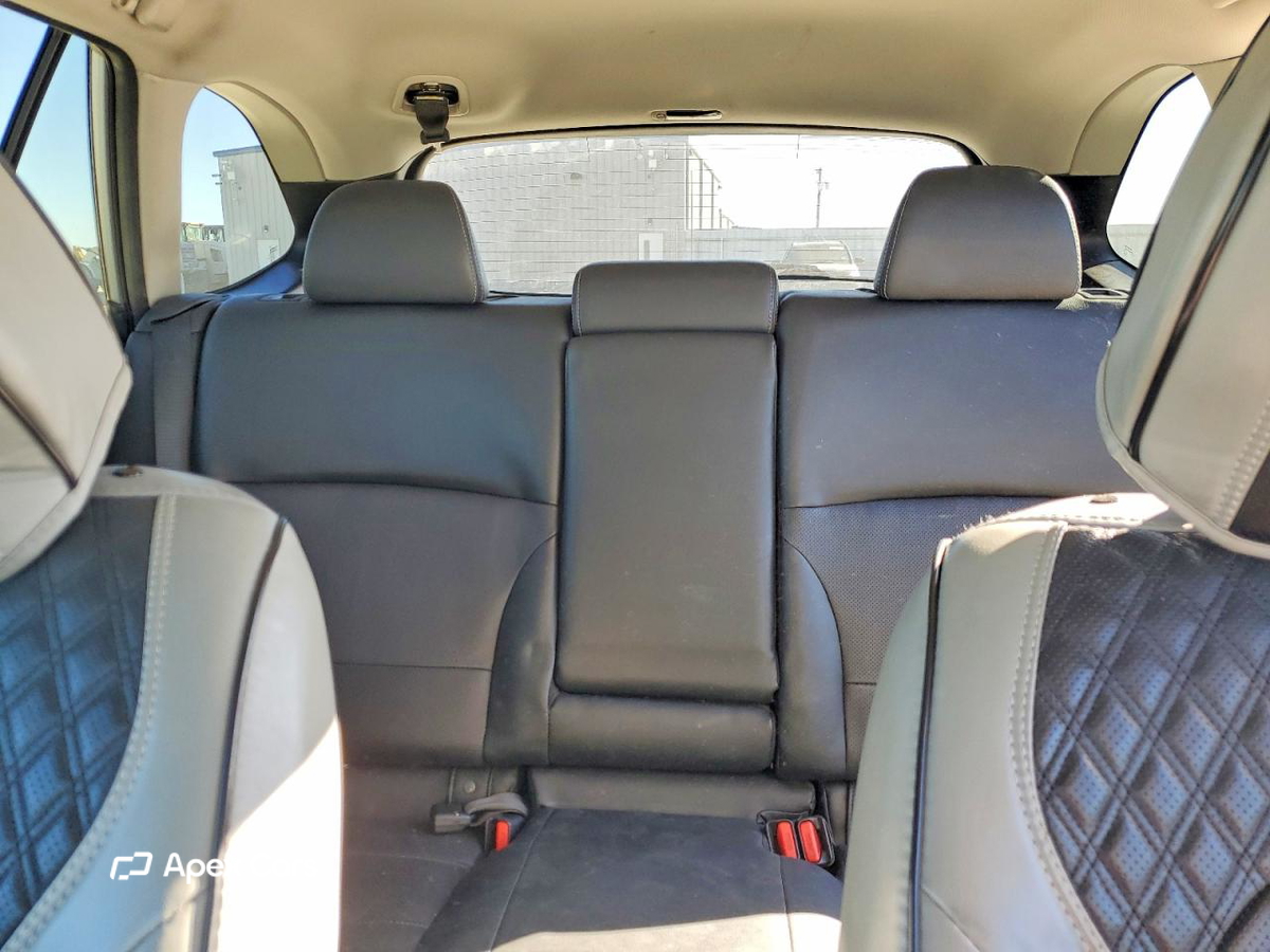 Subaru Outback 2016