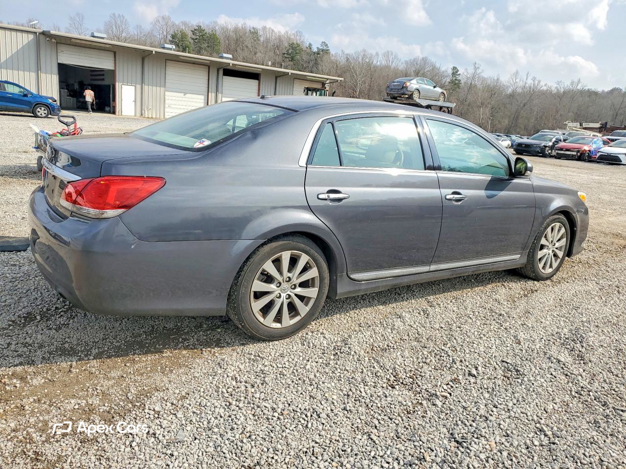 Toyota Avalon 2011