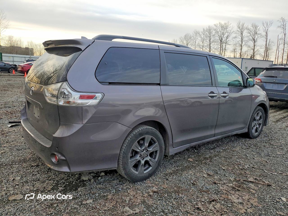 Toyota Sienna 2020