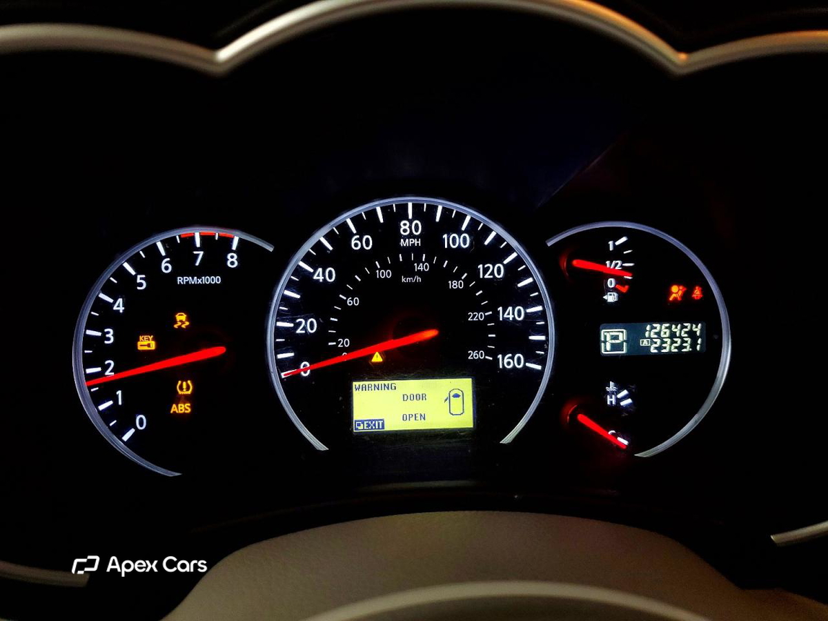 Nissan Quest 2013