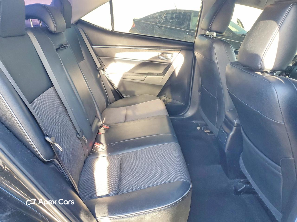 Toyota Corolla 2015