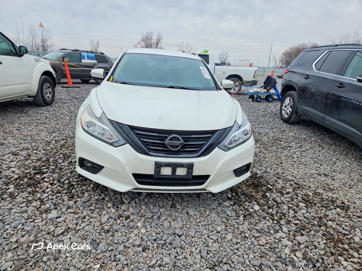 Nissan Altima 2016