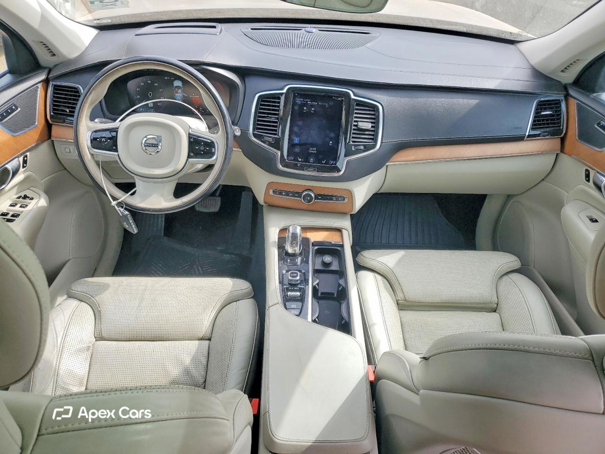Volvo XC90 2017
