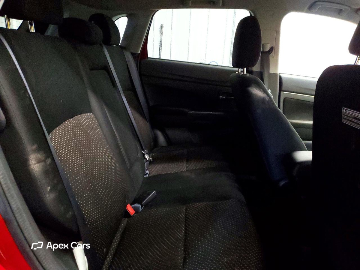 Mitsubishi Outlander 2016