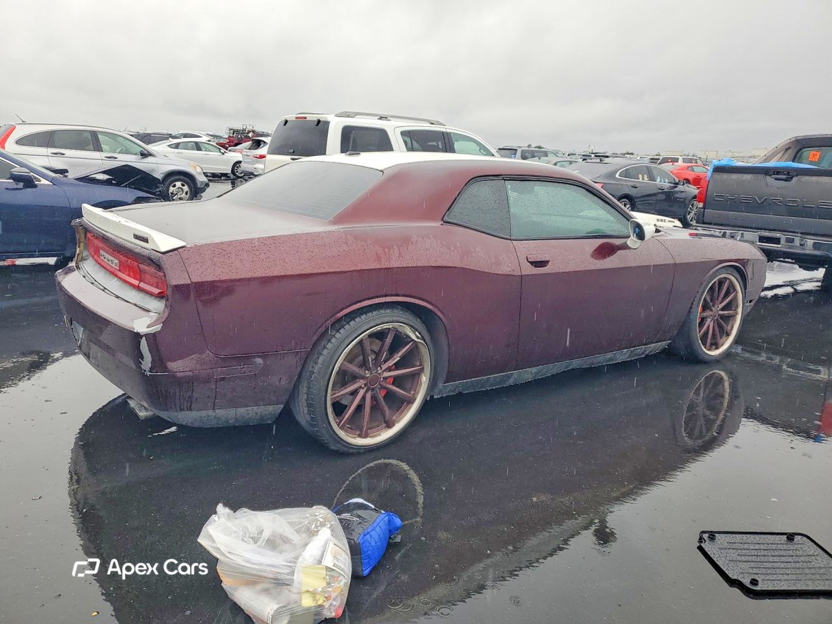 Dodge Challenger 2011