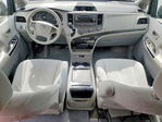 Toyota Sienna 2012